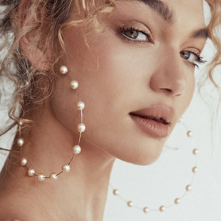 Fashion Pearl Circle Shape Metallic Earrings-Gold