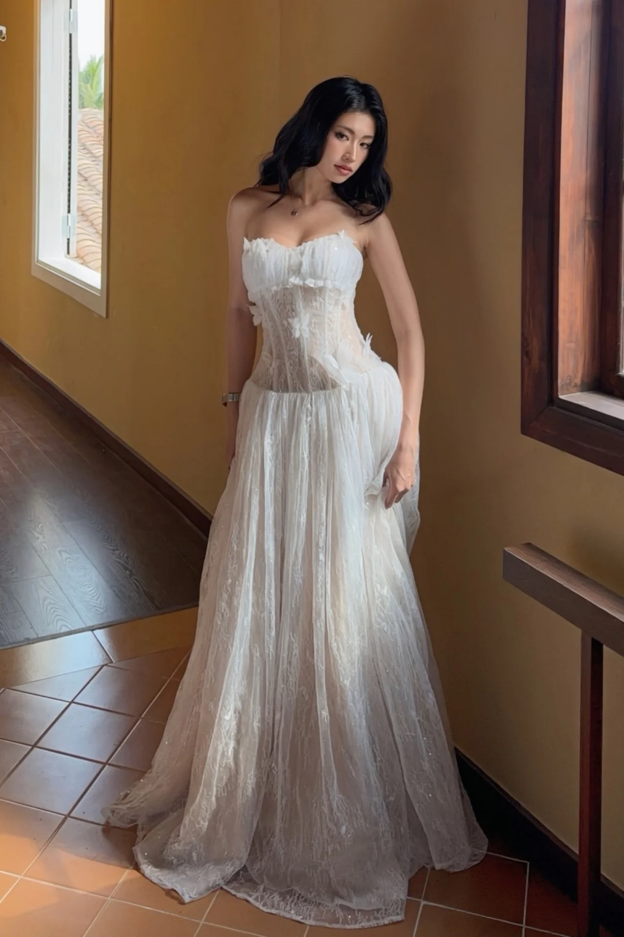 Sweetheart Strapless Sleeveless High-Waisted Long Pleated A-Line Prom Dress With Appliques | YC0427 Wellcucu