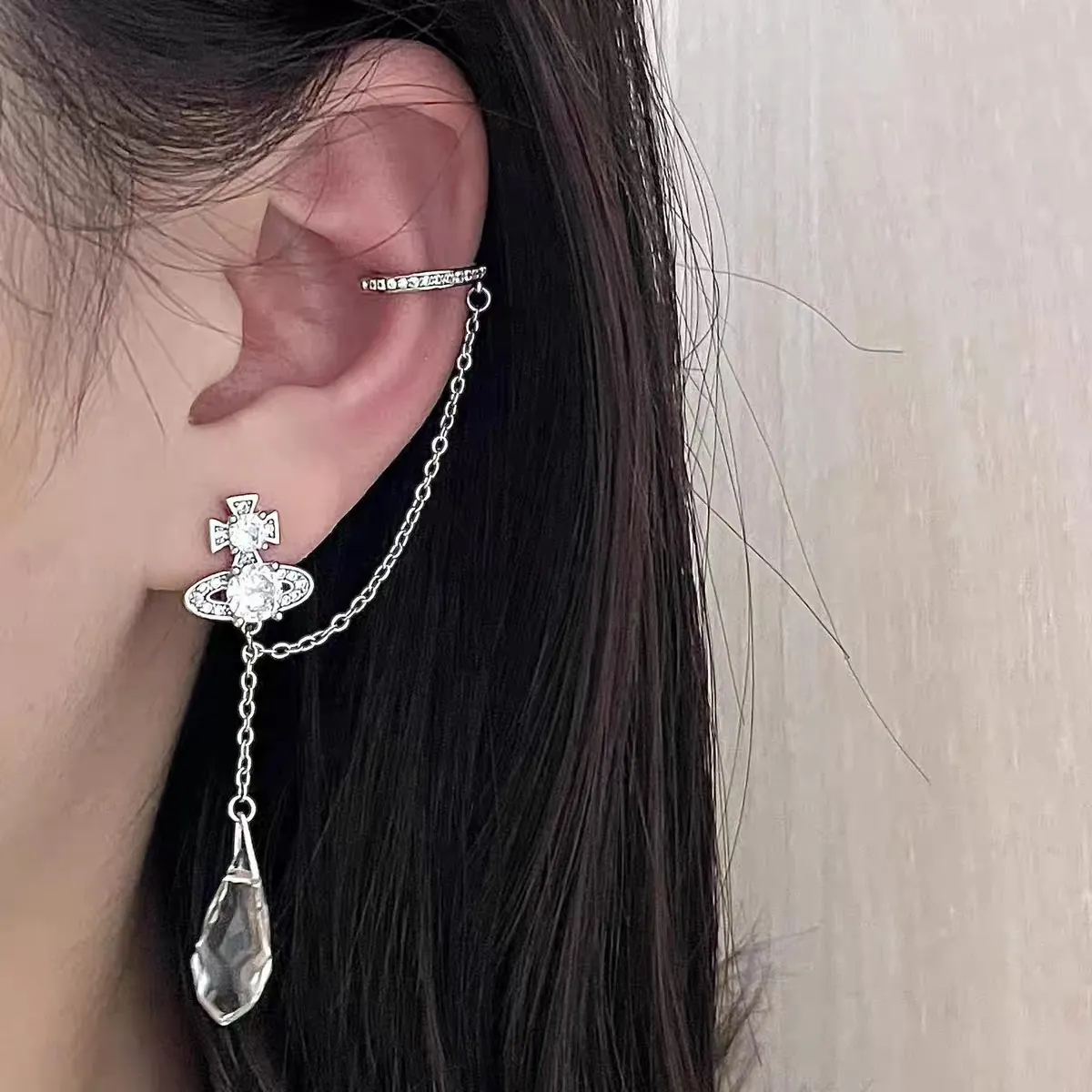 Vivienne Westwood Climber Ear cuff Saturn Waterdrop Crystal Earrings