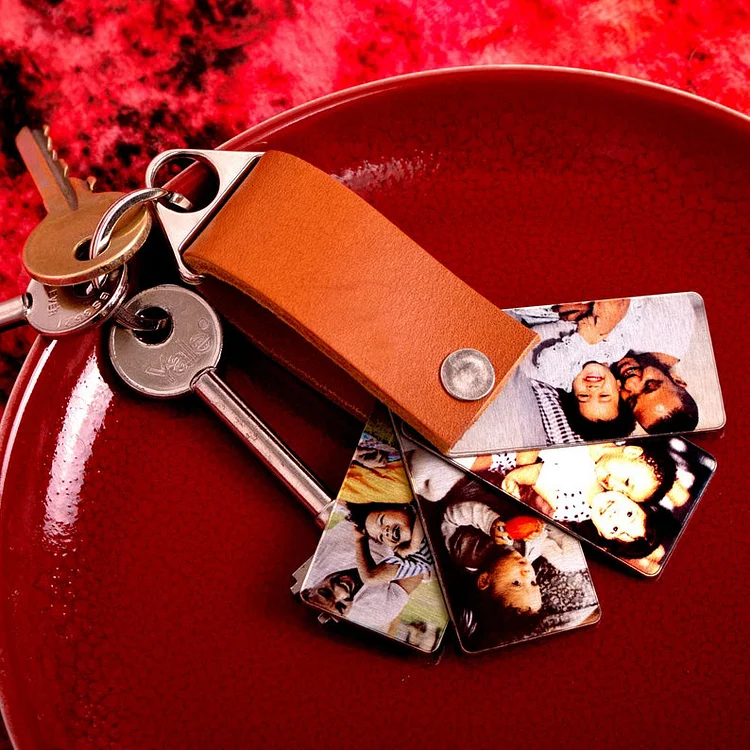 Personalized Photo Album Keychain Custom 4 Photos Leather Keychain for Lovers