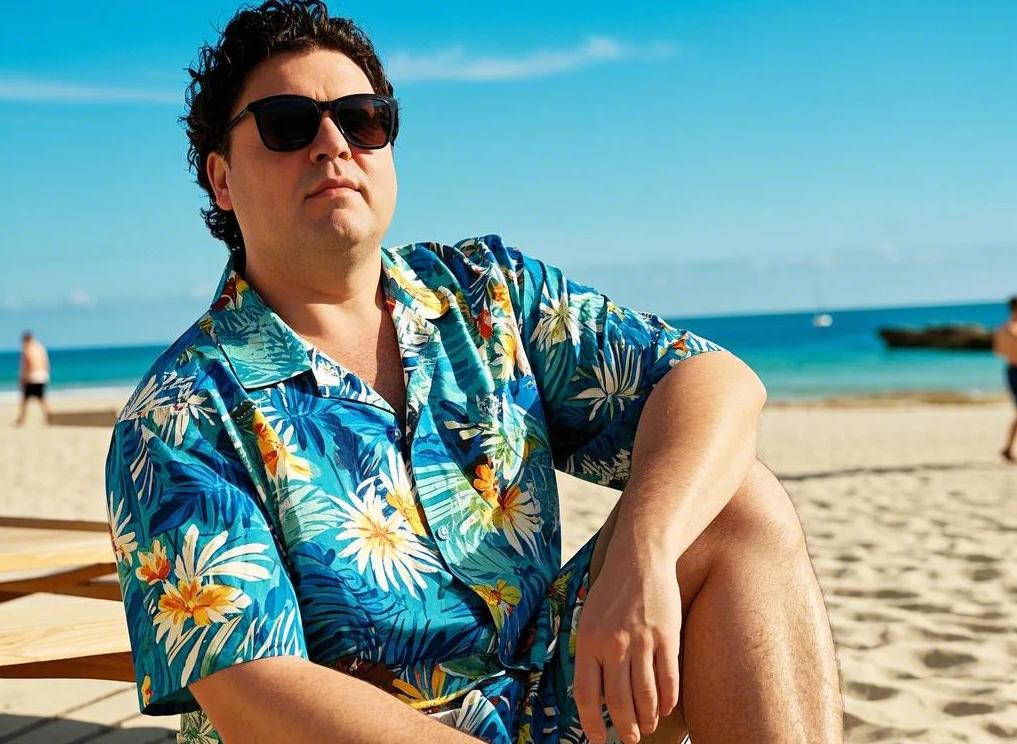 Big and tall Hawaiian shirts with bold prints
