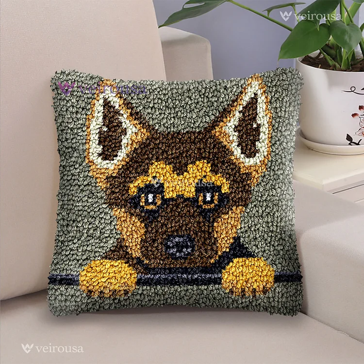 German Shepherd Puppy Latch Hook Pillow Kit for Adult, Beginner and Kid veirousa