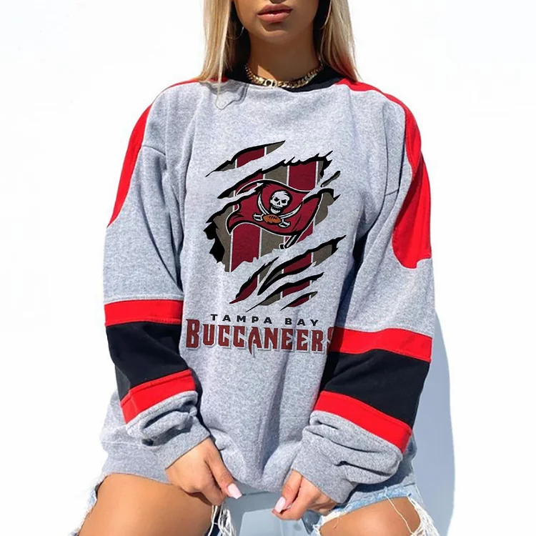 Tampa Bay Buccaneers  Limited Edition Crew Neck sweatshirt
