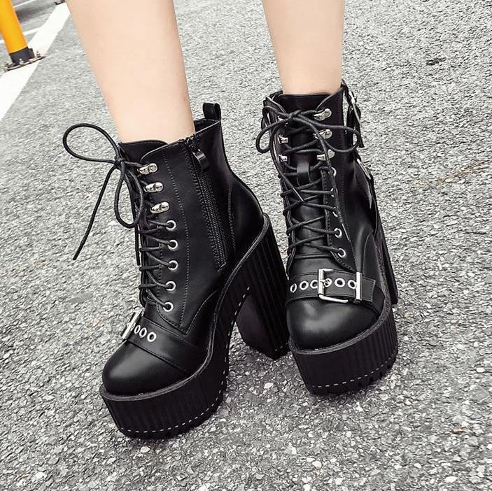 Gothic Punk Double Buckle Lace Up Platform Boots SP14235