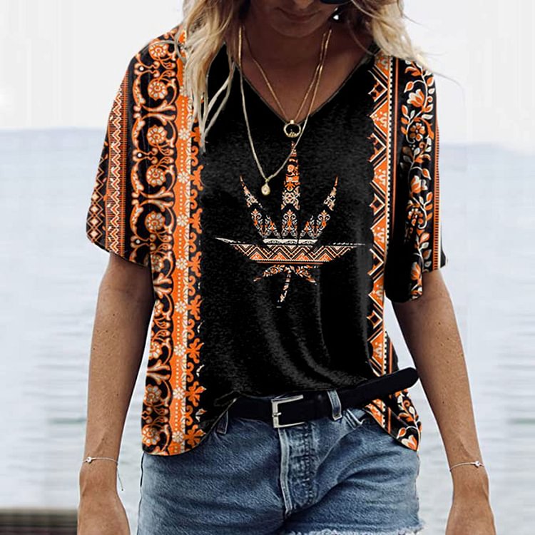 Vefave Short Sleeve Totem Patchwork Leaf Print T-Shirt