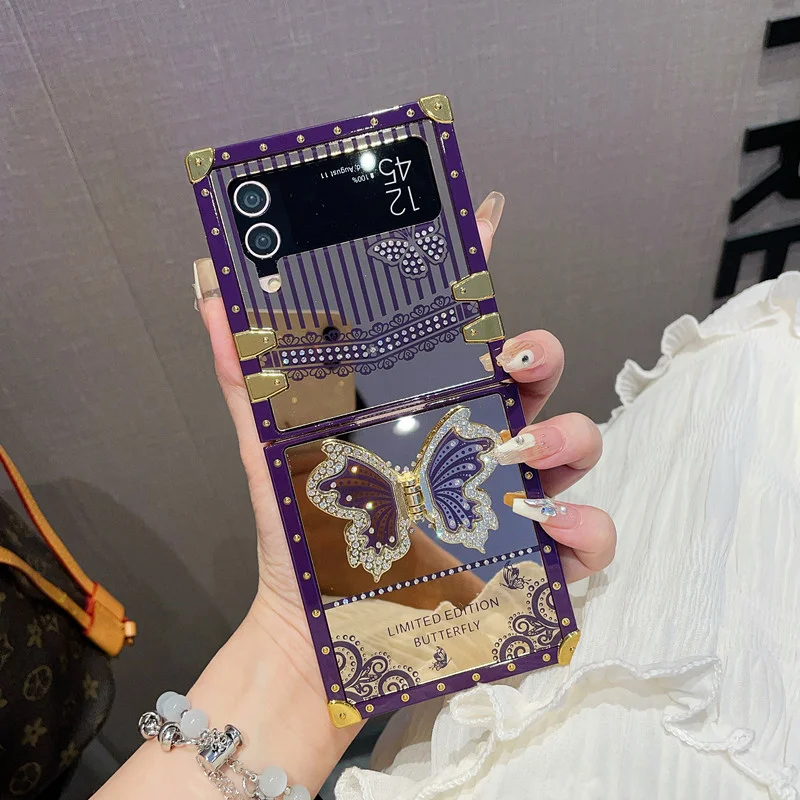 Butterfly Rhinestones Punk Rivet Phone Case With Wing Kickstand For Galaxy Z Flip3/Z Flip4