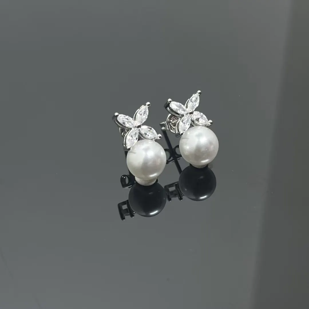 Tiffany Victoria Pearl Earrings