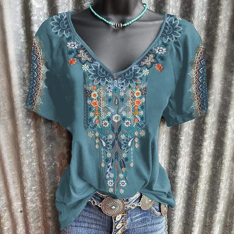 Women‘s Floral Embroidered Casual Short Sleeved T-Shirt