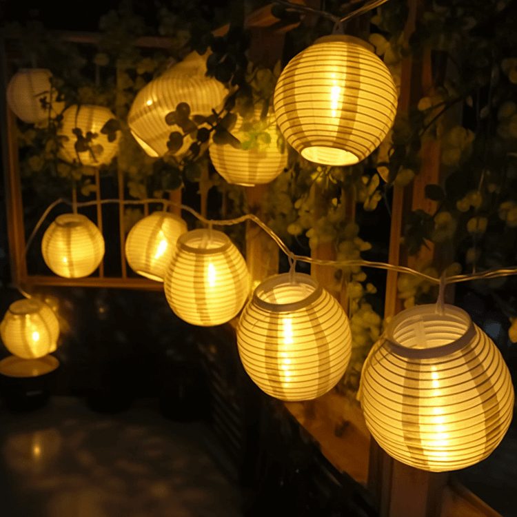 Solar Glow Lantern String Lights
