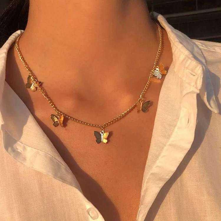 Vintage Butterfly Pendant Necklace SP15794