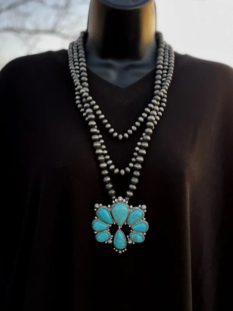 Bledsoe Turquoise Navajo Pearl Necklace