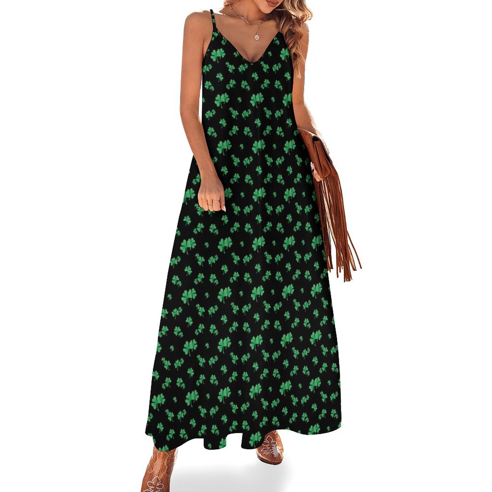 Gradient Green Irish Shamrock On Black Women's Casual Strappy V Neck Sleeveless Flowy Loose Long Maxi Beach Dress Sundress Black-2XL