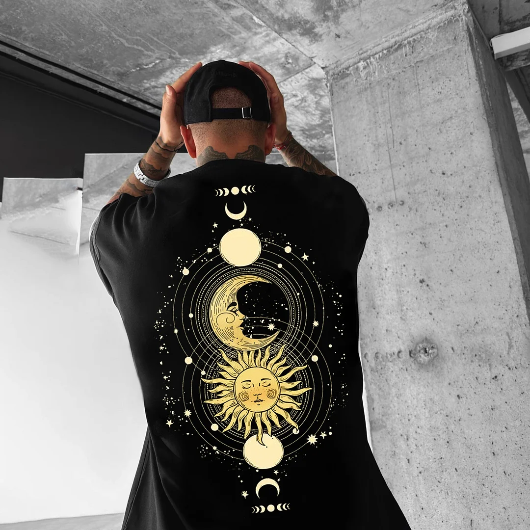 Let The Sun Warm Your Soul Let The Moon Ease Your Mind Oversize Tee、、URBENIE