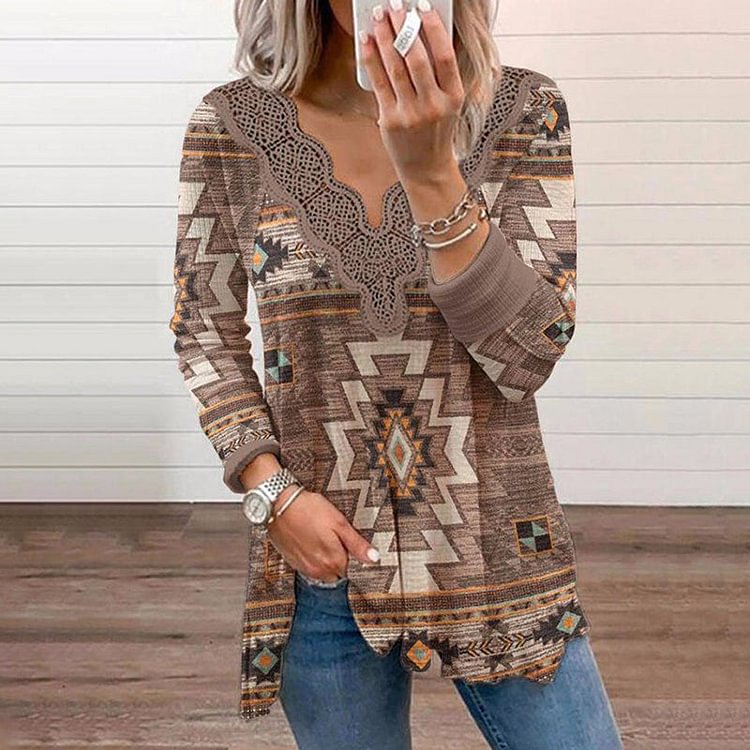 VChics Vintage Western Print V Neck Lace Panel T-shirt