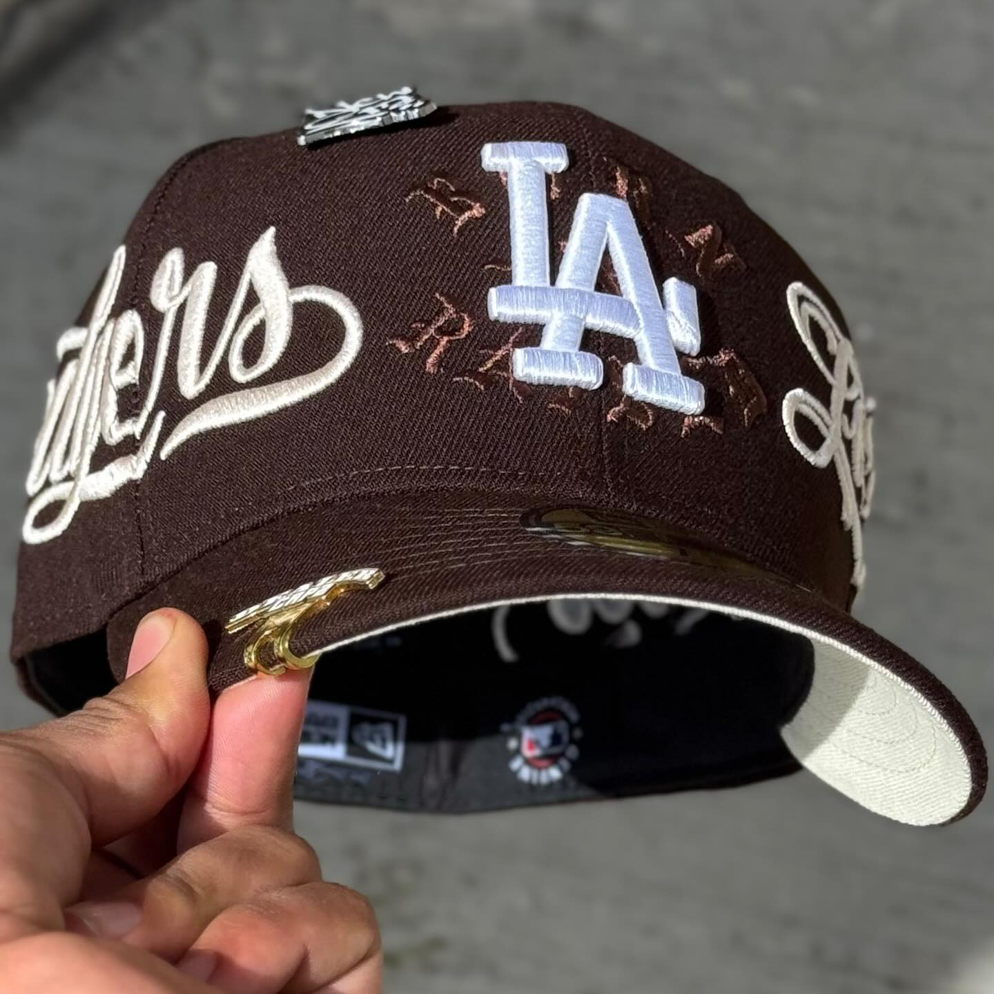 NEW ERA LOS ANGELES DODGERS “BORN X RAISED” X “MR CARTOON 