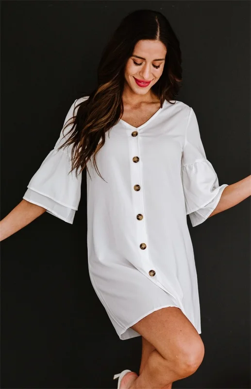 Shift Dress Styling Secrets for Senior Women: Ageless Fashion Tips