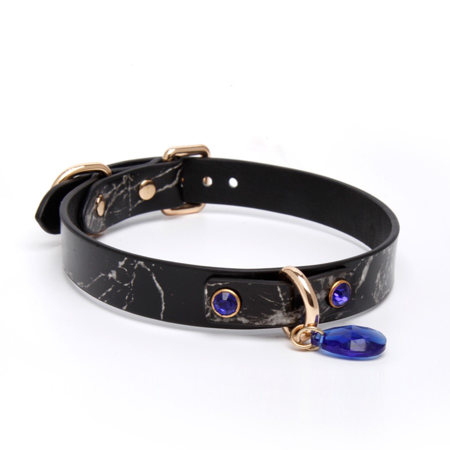 SM Sex Collar Leash Cowhide Necklace