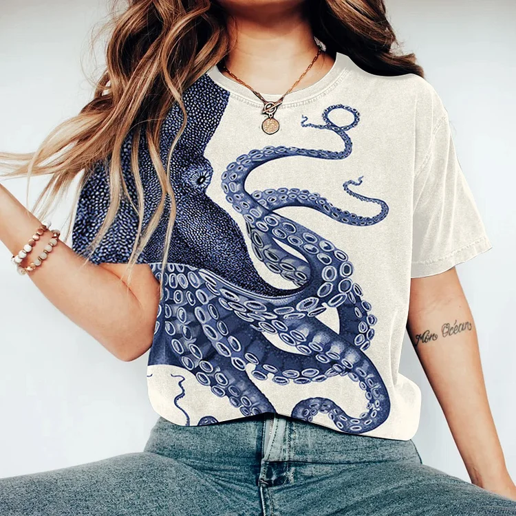 Comstylish Japanese Art Octopus Graphic Printed Casual T-Shirt