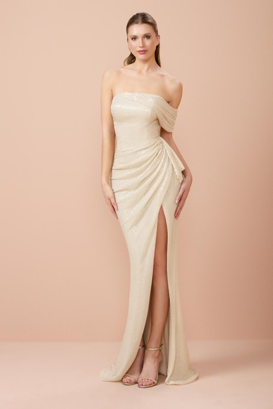 Lussooy Cream Glamorous One Shoulder Strapless Long Pleated Prom Dress with Split