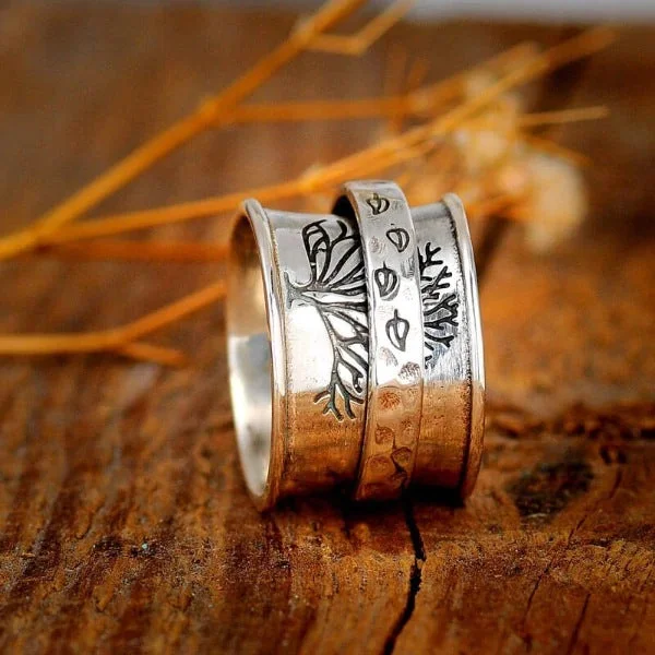 Engraved Dandelion Rotatable Ring