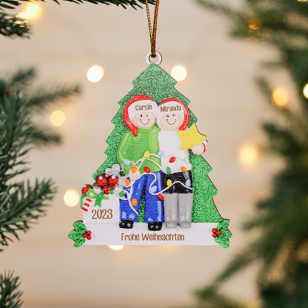 Kettenmachen Holz Personalisiertes 2 Namen & Text & Jahr Weihnachtsornament  Weihnachtsbaum Anhänger mit 2 Familienmitgliedern 13.49
