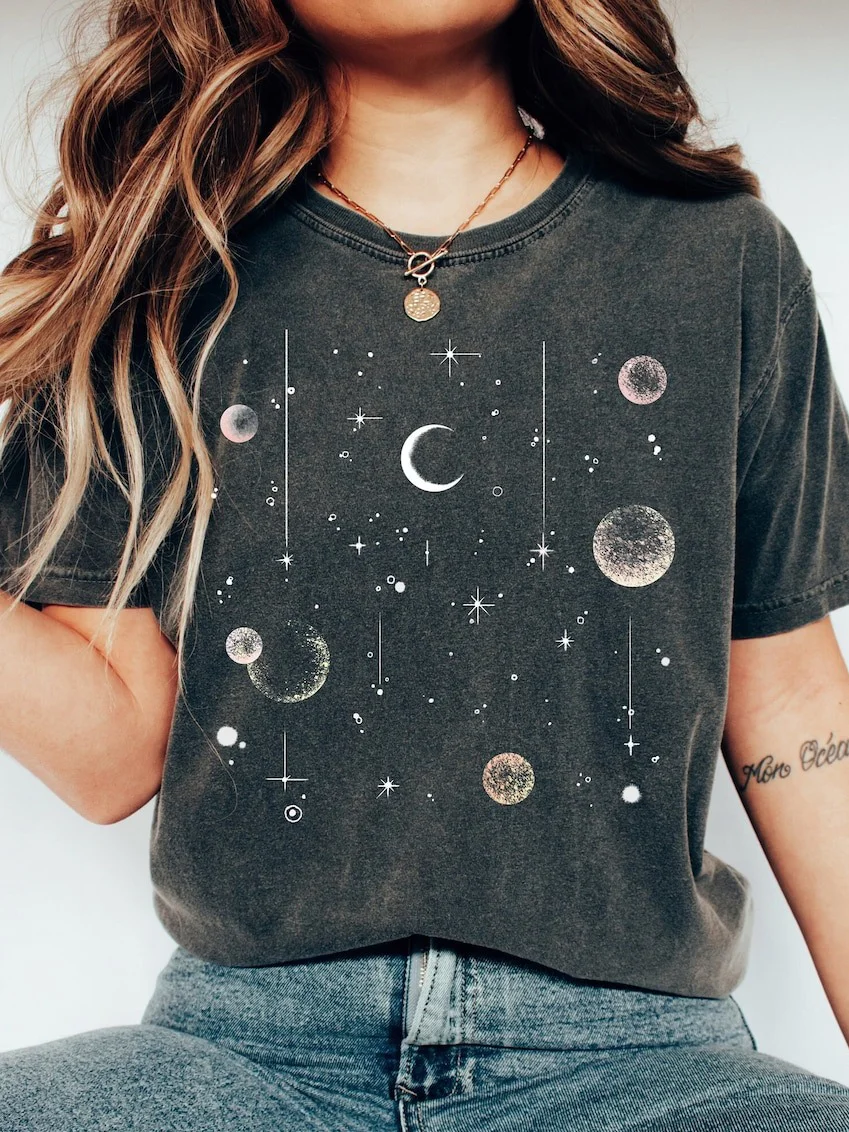 Vintage Celestial Moon T Shirts / DarkAcademias /Darkacademias