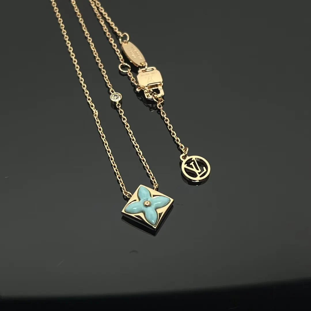 Louis Vuitton Color Blossom BB Star Pendant Necklaces