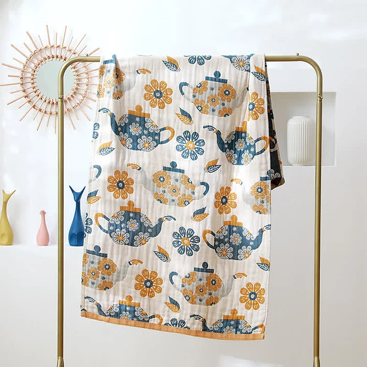 Ownkoti Flower Teapot Cotton Reversible Bath Towel