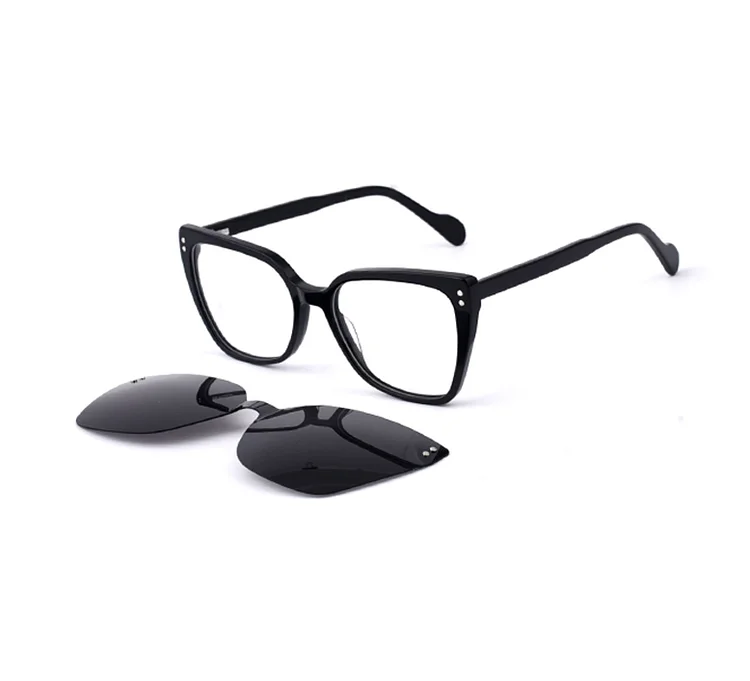 BMC1290  Take advantage of custom clips on anti-blue light blocking glasses for enhanced visual wellness