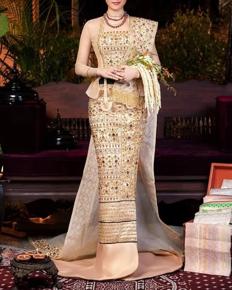 Women' Shawl Mesh Embroidery Dress