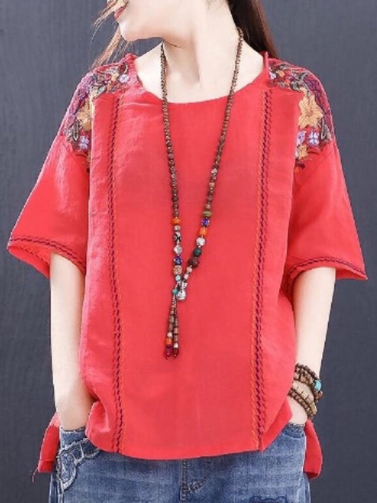 Vintage Flower Embroidery Half Sleeve O neck T shirt for Women P1858591
