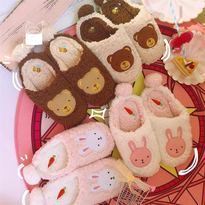 4 Colors Harajuku Fluffy Bunny/Bear Slippers SP1711329