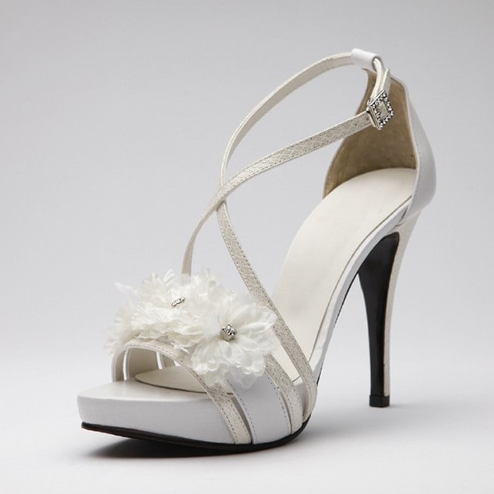 White Bridal Sandals Open Toe Cross Strap Chunky Heel Flower Sandals |FSJ Shoes