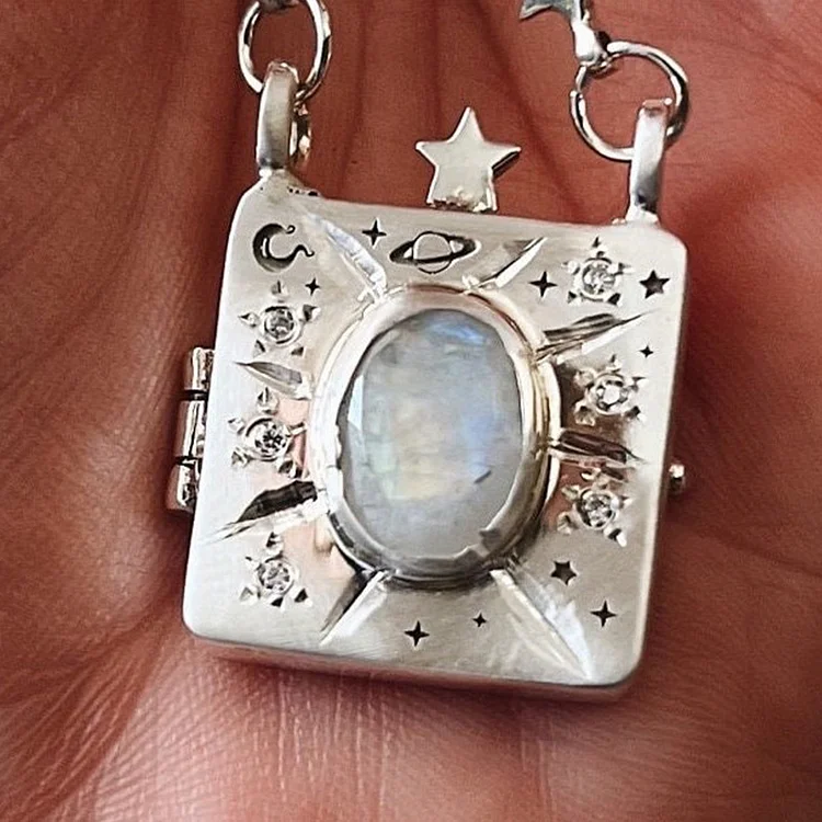Vow photo album opening and closing necklace