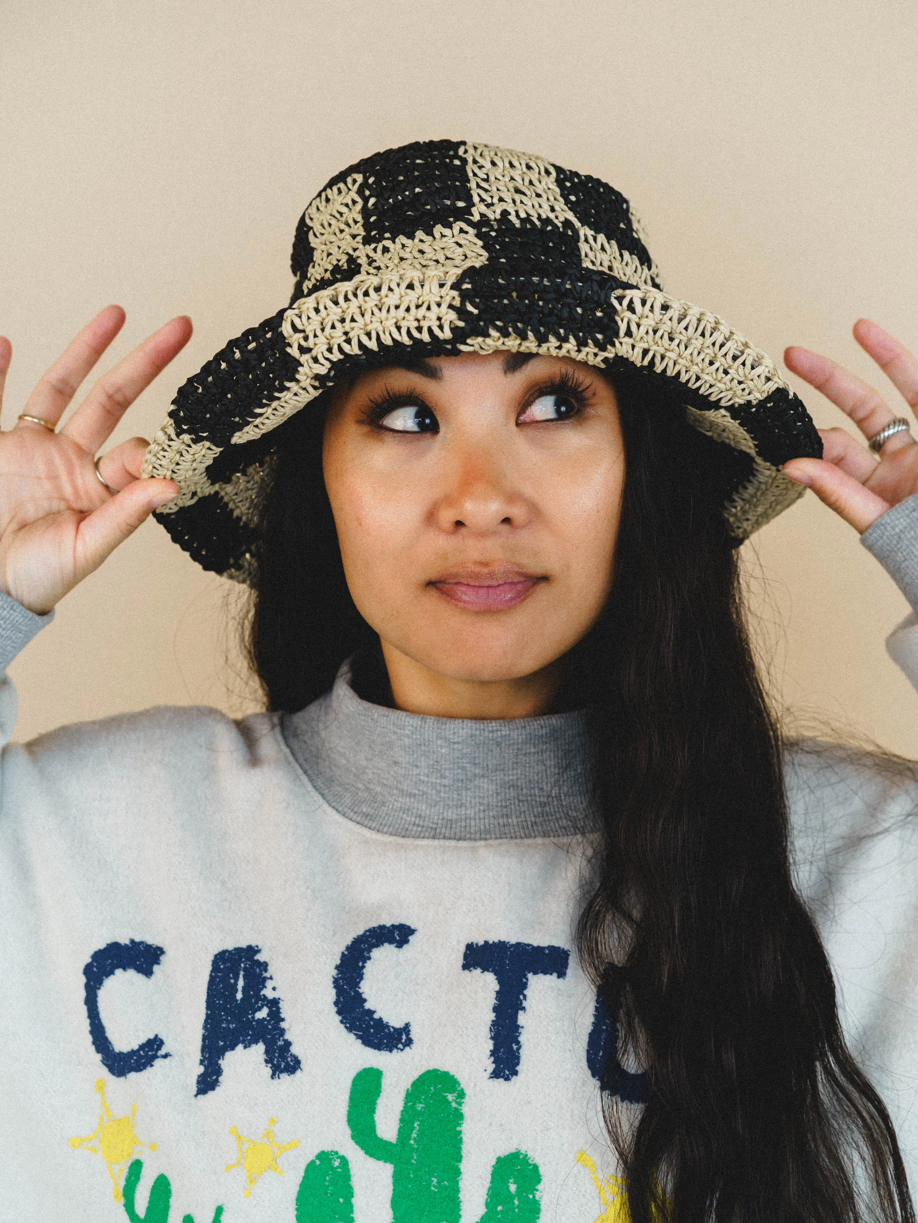 Sun is Out Hat - Black