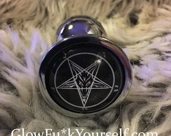 pornhint Pornhint Hail Satan, with a Baphomet rosary & butt plug set! Stainless steel kinky sex toy for mature adults only 666 amen