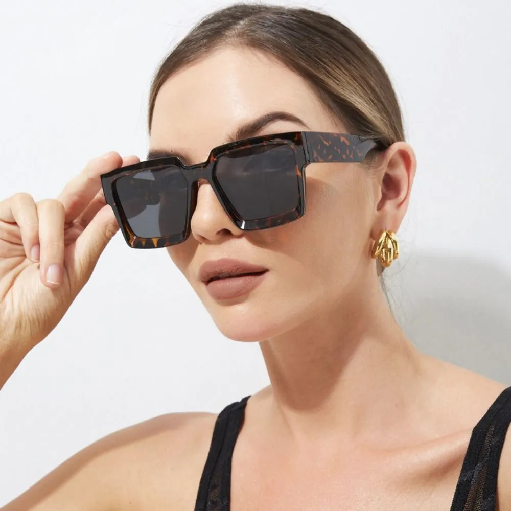 Chunky Rectangle Shades Chunky Square Sunglasses – Retro  display picture 2
