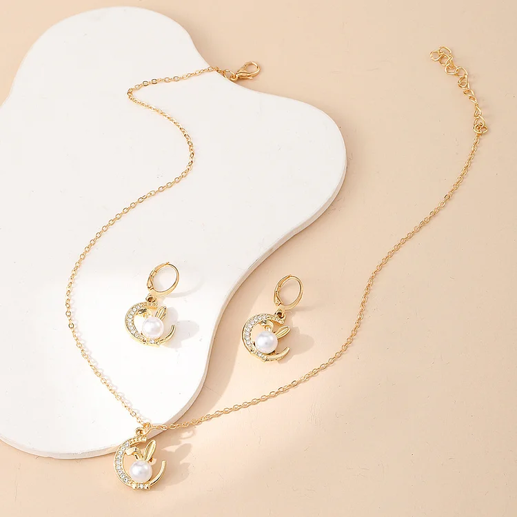 Sz0590 Pearl Rabbit Earrings Necklace, Bracelet Set Female Accessories High Fashion Temperament