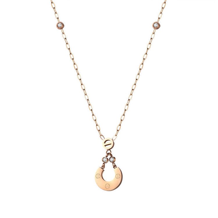 Simple Letter U Horseshoe Necklace