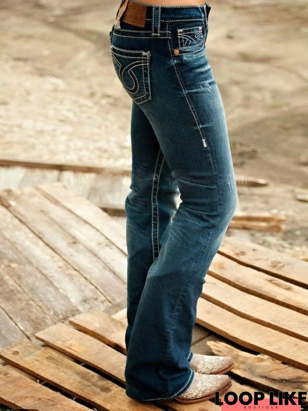 Blue Solid Casual Jeans