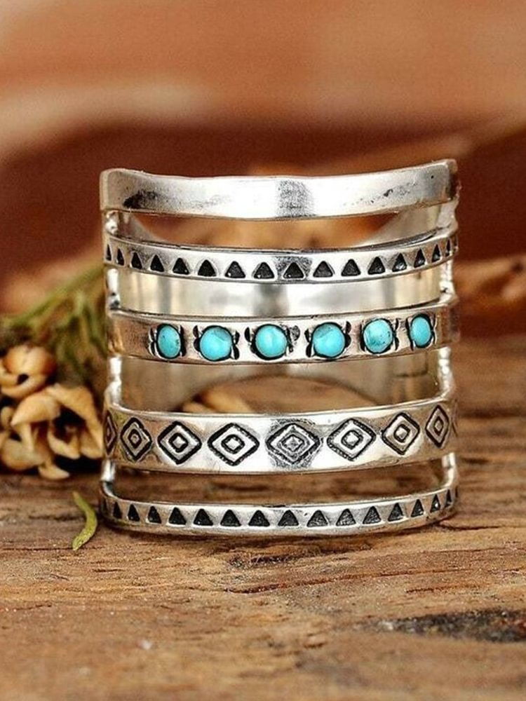 VChics Boho Openwork Engraved Vintage Ring