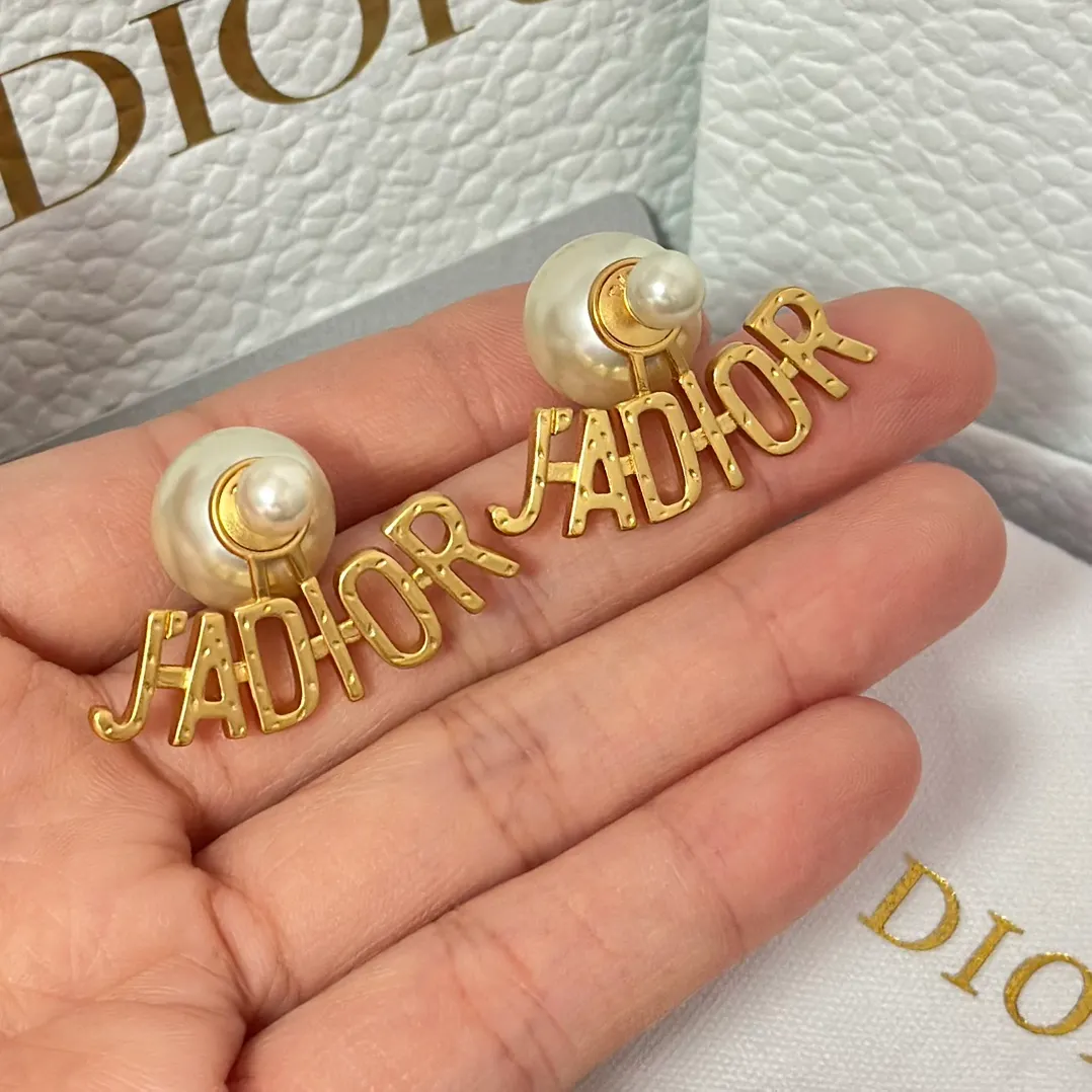 Jadior Pearl Earrings