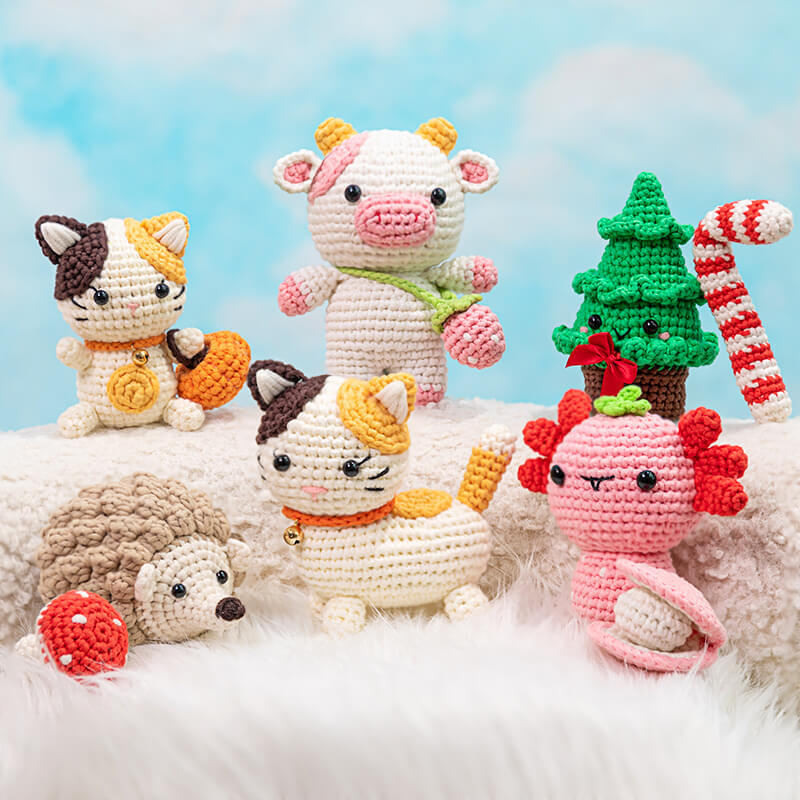 Leisure Arts Pudgies Animals Crochet Kit, Birdy, 3, Complete Crochet kit,  Learn to Crochet Animal Starter kit for All Ages, Includes Instructions,  DIY amigurumi Crochet Kits 