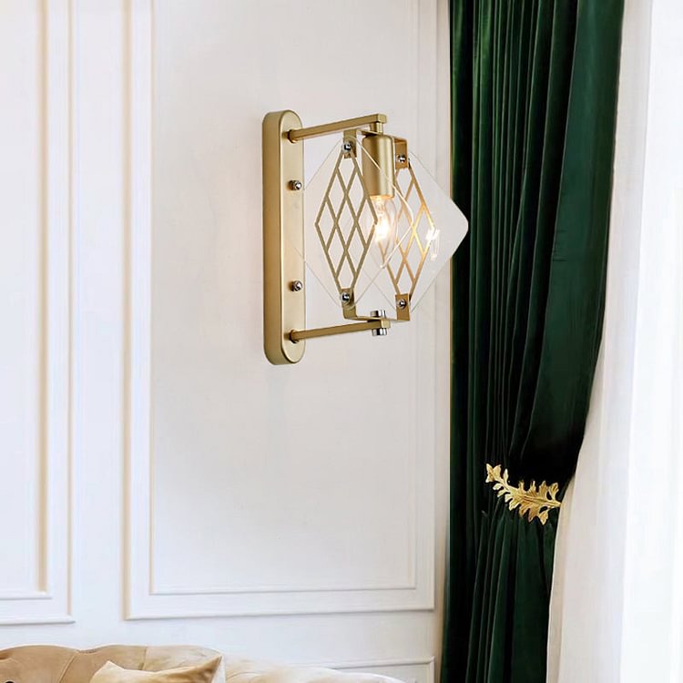 Candle Sconce Light Traditionary Metal 1 Bulb Brass Wall Mounted Lamp with Prismatic Clear Glass Design
