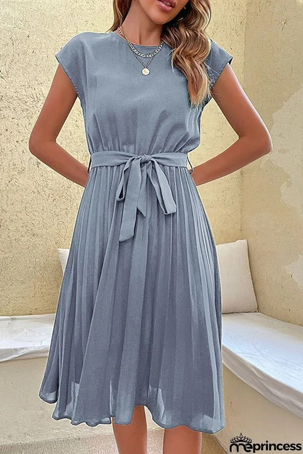 Summer vacation women's tie-up solid color pleated dress