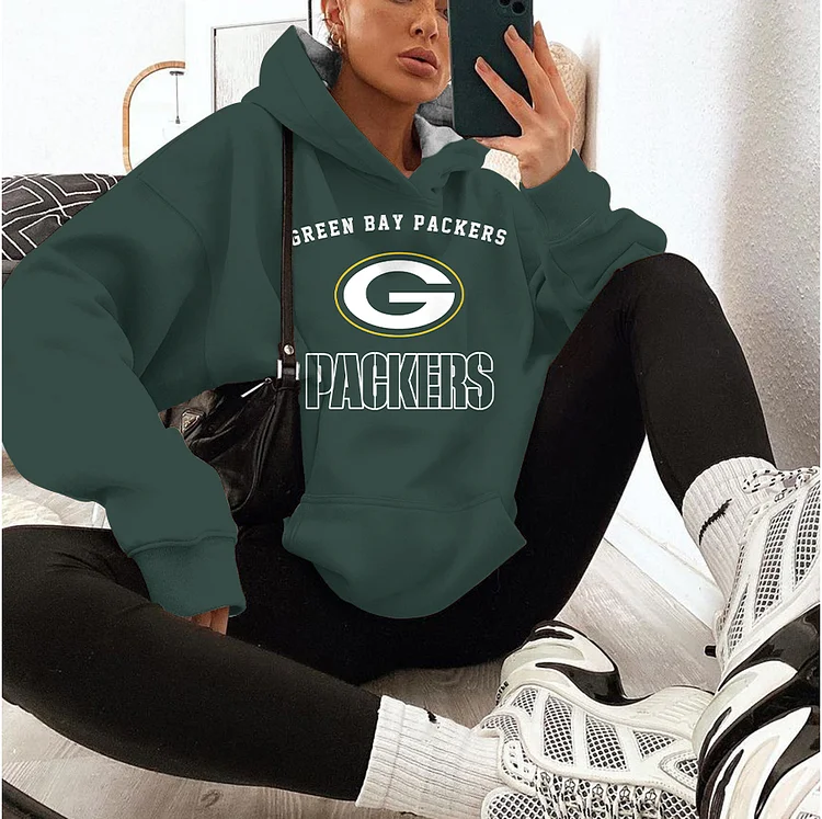 Green Bay Packers Printed Hooded Pocket Pullover Hoodie