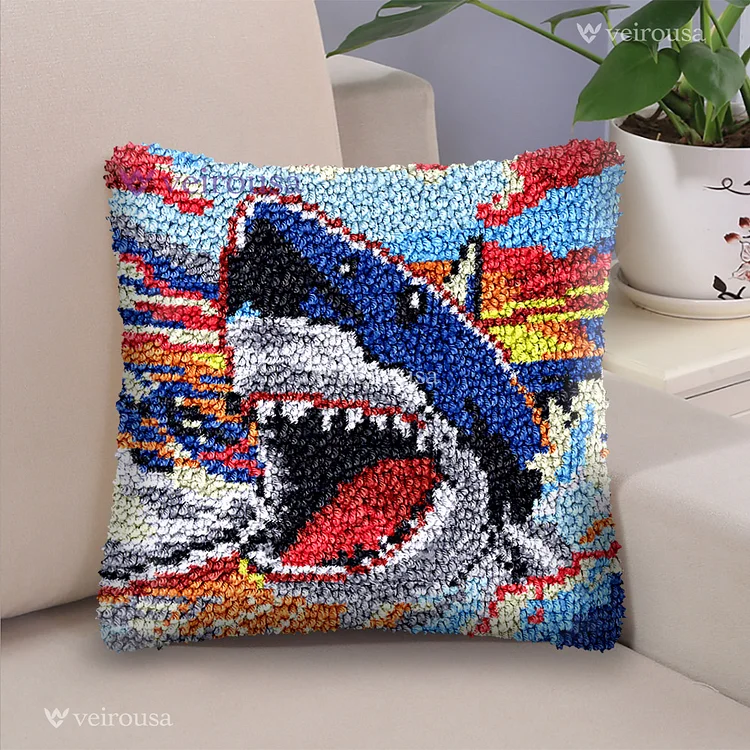 Shark's Leap Latch Hook Pillow Kit for Adult, Beginner and Kid veirousa