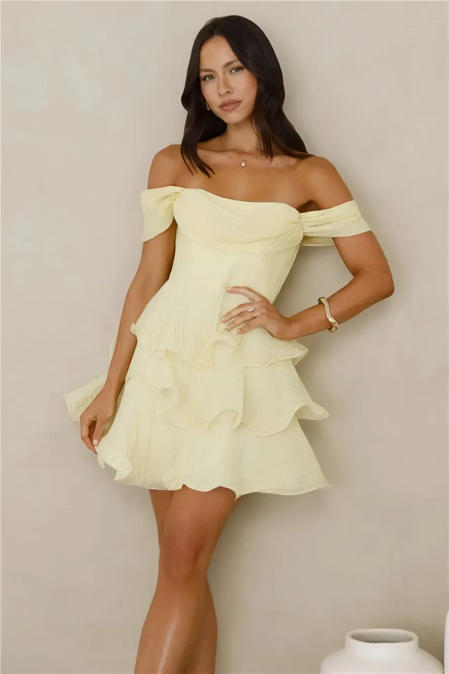 Strapless Off-The-Shoulder Sleeveless High-Waisted Short A-Line Homecoming Dress With Ruffles Wellcucu ZJ0148