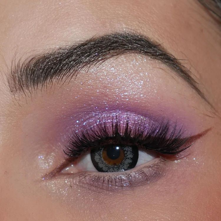 Aprileye Dive Into Your Heart Eyeshadow Palette