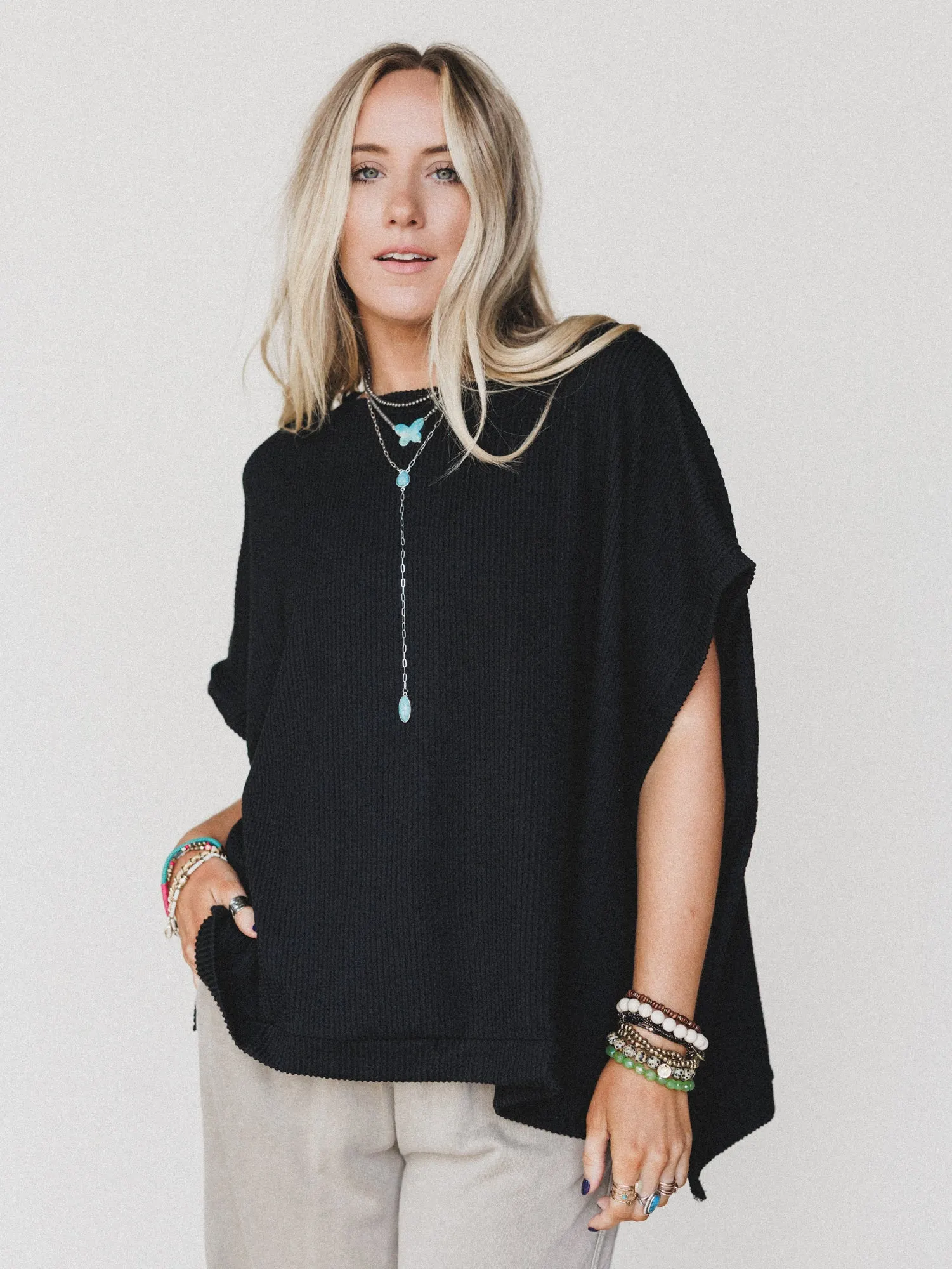 The Nest Moon Glow Texture Knit Top - Black